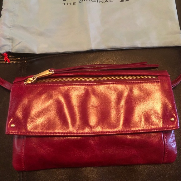 HOBO Rudy Raspberry Foldover Crossbody Women's Leather Lined Purse - Picture 3 of 14